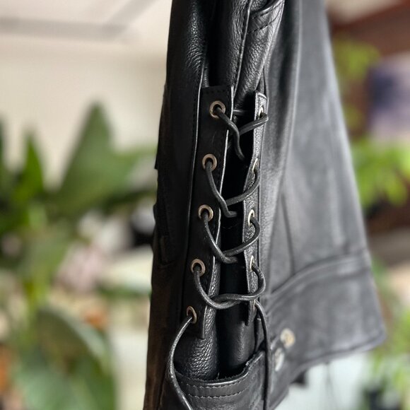 HellBabes Limited-Edition Studded Leather Motorcycle Jacket - Picture 8 of 12